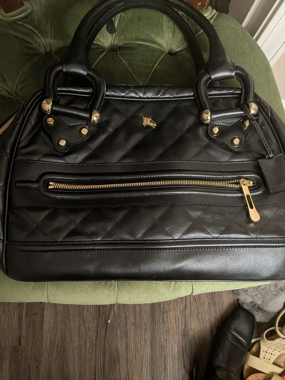Burberry elegant black